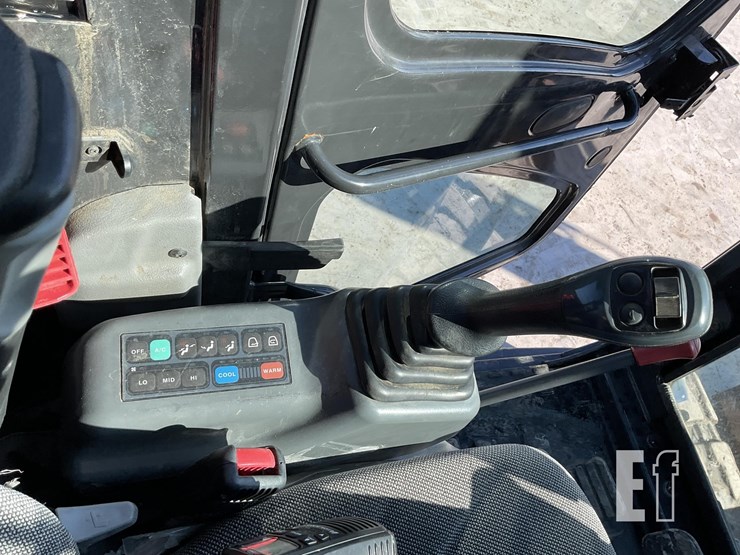 2019-bobcat-e63-image-19