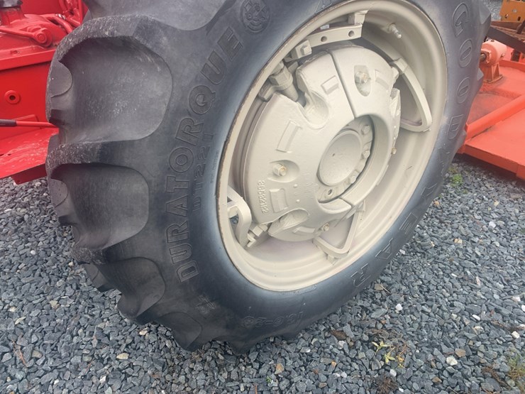 international-444-image-17