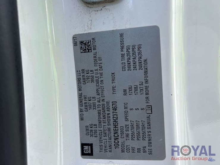 2017-chevrolet-silverado-1500-image-5