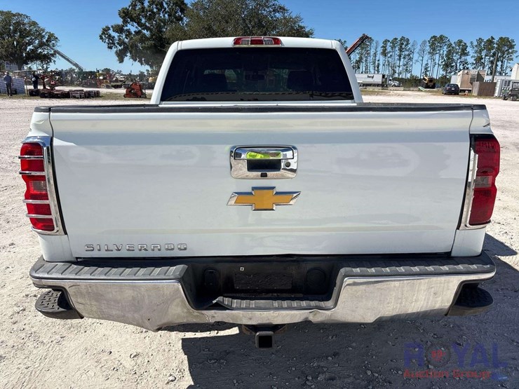 2015-chevrolet-silverado-1500-image-30