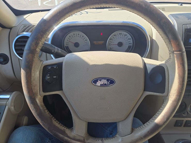 2007-ford-explorer-sport-trac-image-18