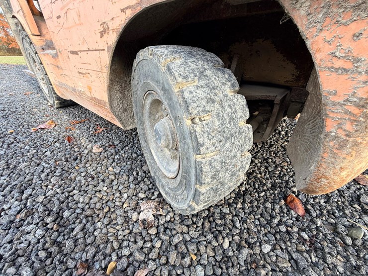 caterpillar-gp15-image-17