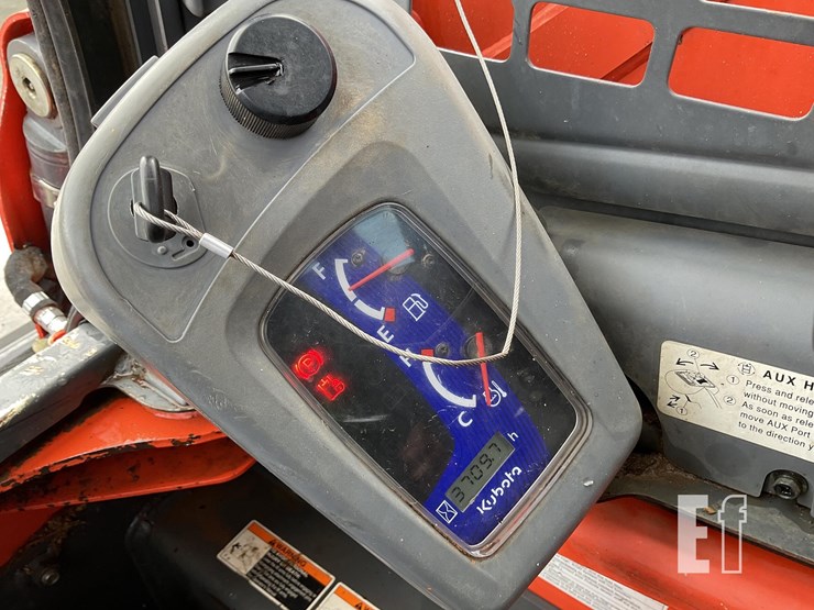 2017-kubota-ssv65-image-17