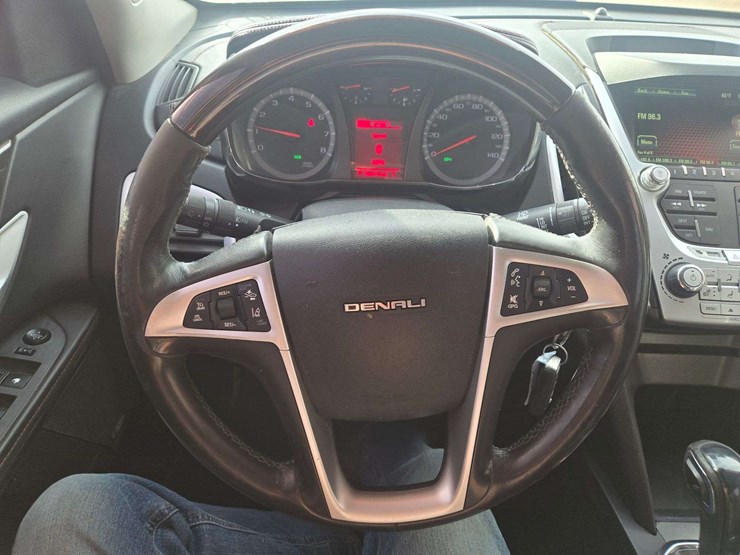 2013-gmc-terrain-denali-image-17