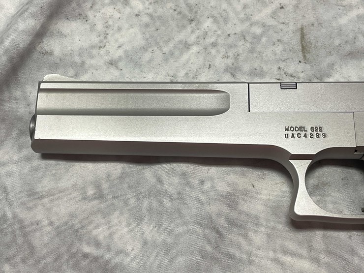 #5190-•-smith-&-wesson-model-622,-22-cal-semi-auto-pistol,-sn:-uac-4299,-(neenah,-wi)-image-11