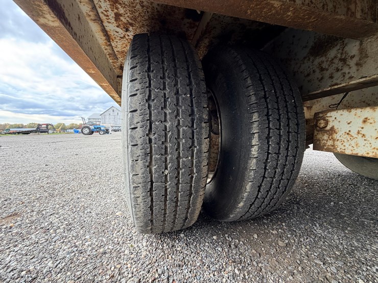 #2201-•-1989-international-equipment-trailer-image-36