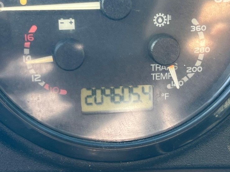 2014-mack-leu613-image-39