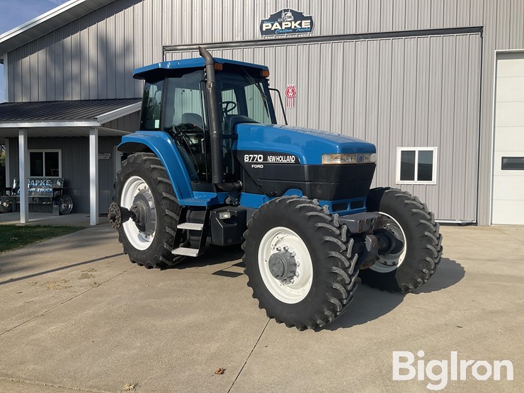 new-holland-8770-image-3