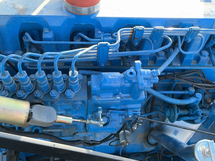 1996-international-dt466-image-19