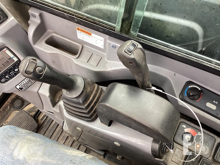 2018-kubota-kx080-4-image-18