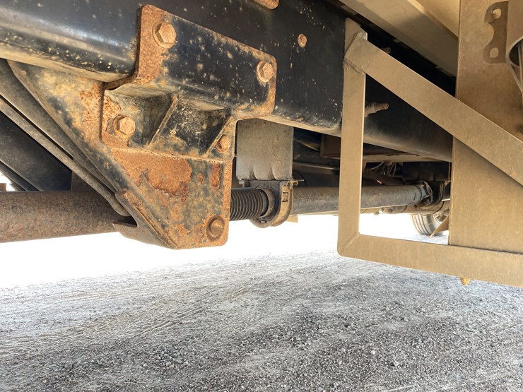 2021-international-mv607-image-22