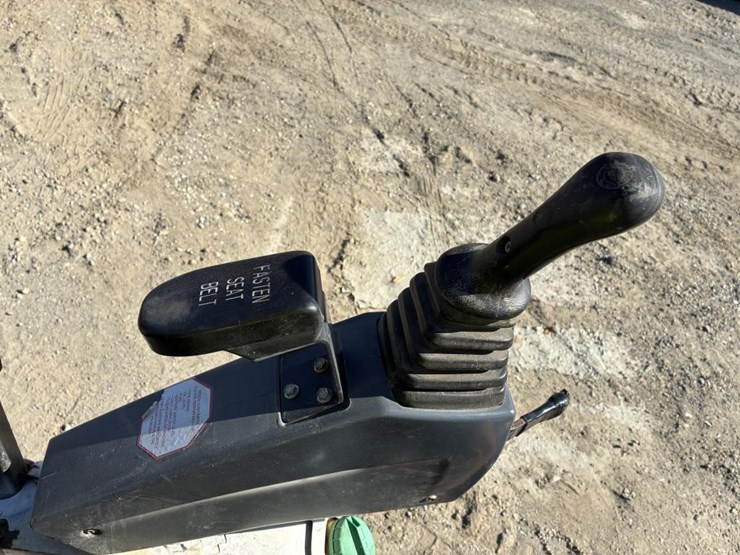 2019-bobcat-e10-image-22