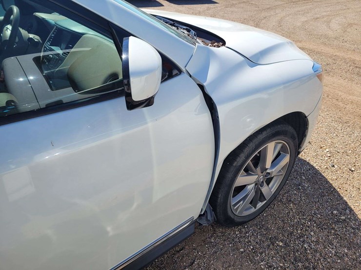 2014-nissan-pathfinder-image-3