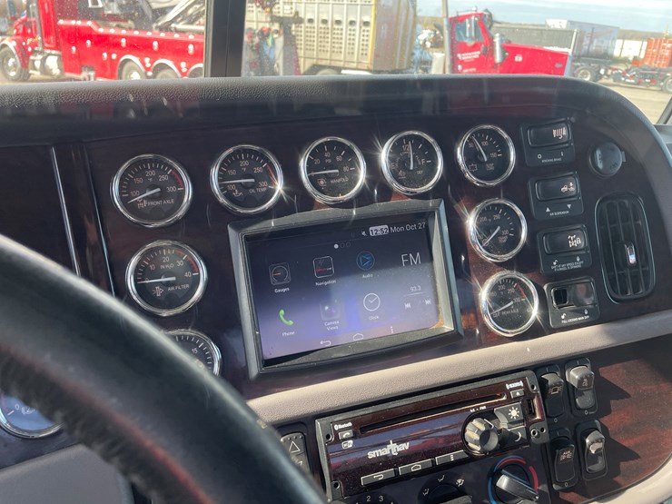 #3824-•-2019-peterbilt-heavy-rotator-(has-mn-title-in-delay,-may-take-6-8-weeks)-image-38