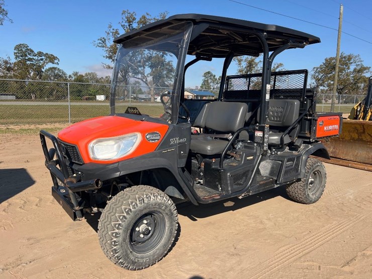 2019-kubota-rtvx1140-image-7