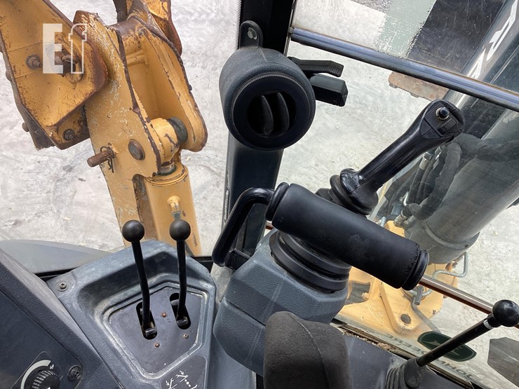 2017-deere-410l-image-20