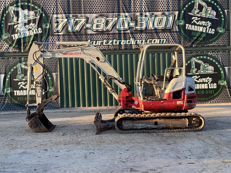 2015-takeuchi-tb260-image-1