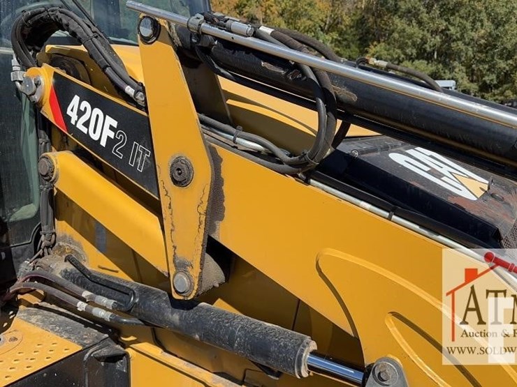 caterpillar-420f2-it-image-12