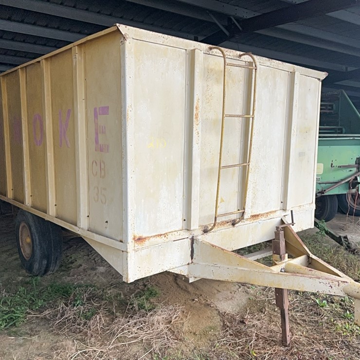 PEANUT TRAILER, SINGLE AXLE