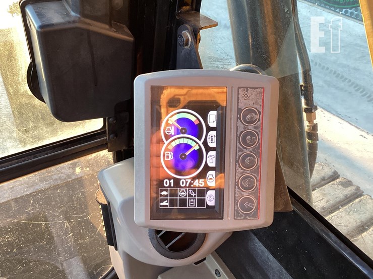 2017-caterpillar-307e2-image-21