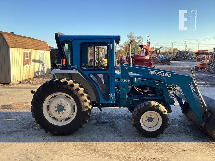 2000-new-holland-2120-image-5