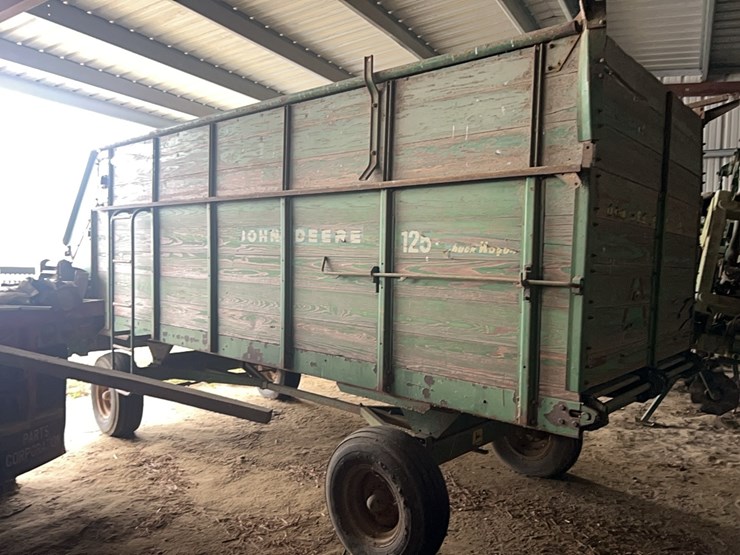 john-deere-125-image-6