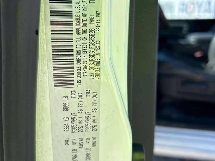 2015-dodge-ram-1500-image-6