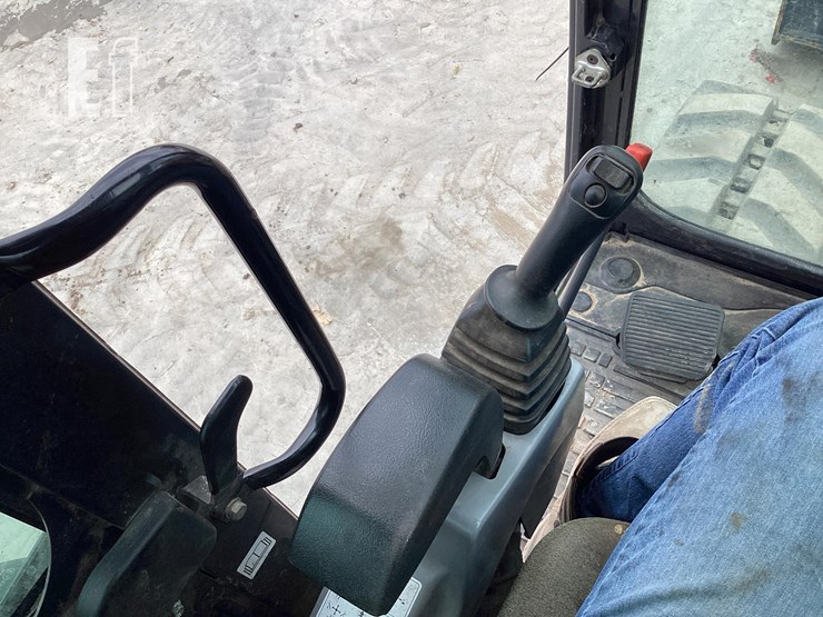 2018-kubota-kx080-4-image-19