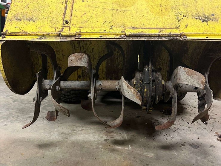 1969-john-deere-110-image-8