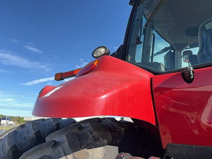 2017-case-ih-magnum-250-image-25