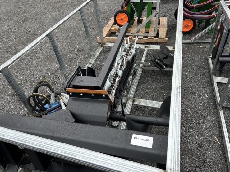 2025-pabreak-tcr380-trencher-image-2