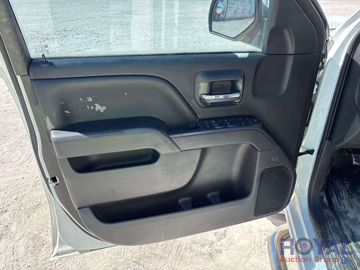 2015-chevrolet-silverado-1500-image-14