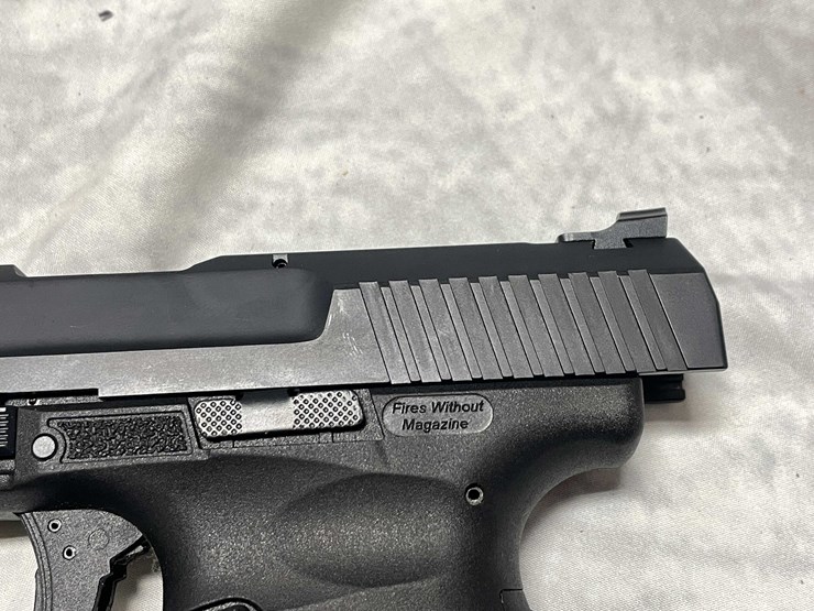 #5182-•-canik-one-series,-9mm-luger-semi-auto-pistol,-sn:-20at32133,-(neenah,-wi)-image-31