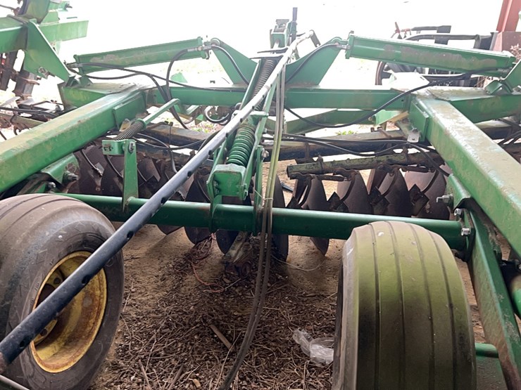 john-deere-637-image-9