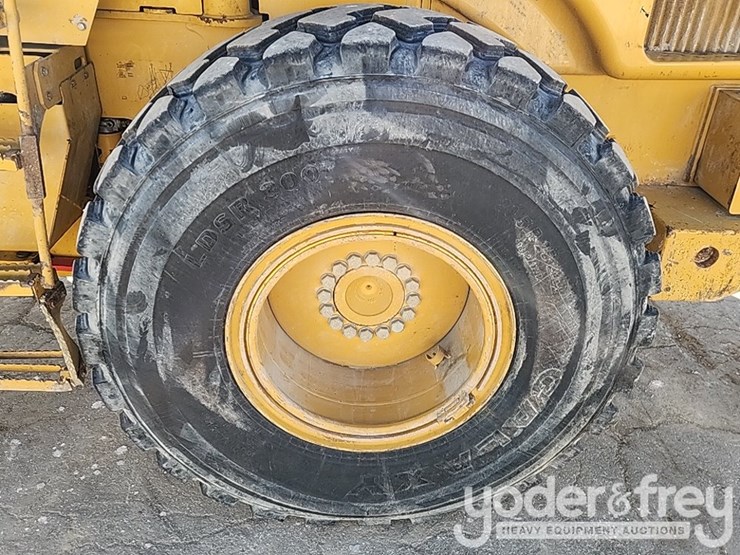 2009-caterpillar-930h-image-11