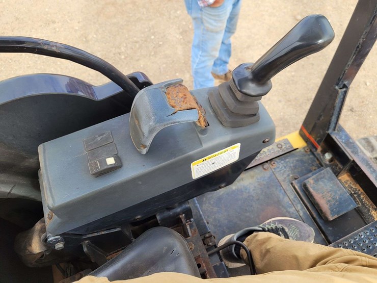 2001-caterpillar-303.5-image-15