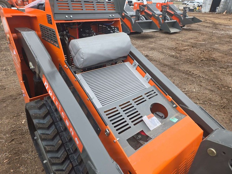 2024-hrc700-hurricane-mini-skid-steer-image-12