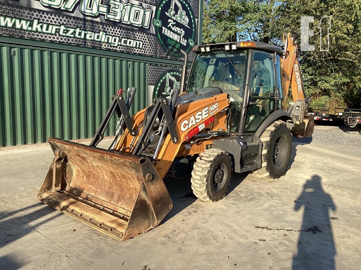 2023-case-580sn-image-9