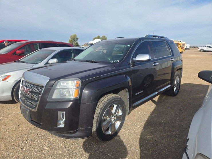 2013-gmc-terrain-denali-image-1