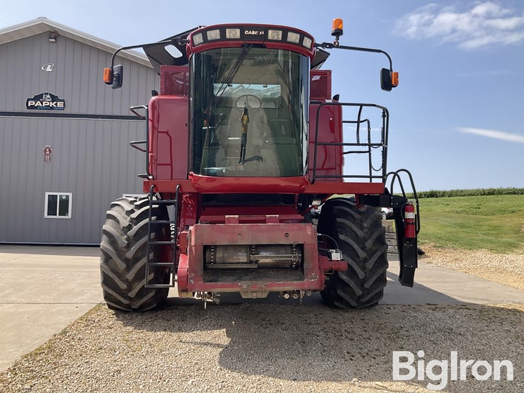 2008-case-ih-2588-image-2