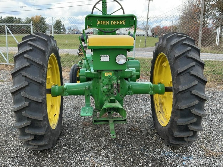 1940-john-deere-model-a-image-4