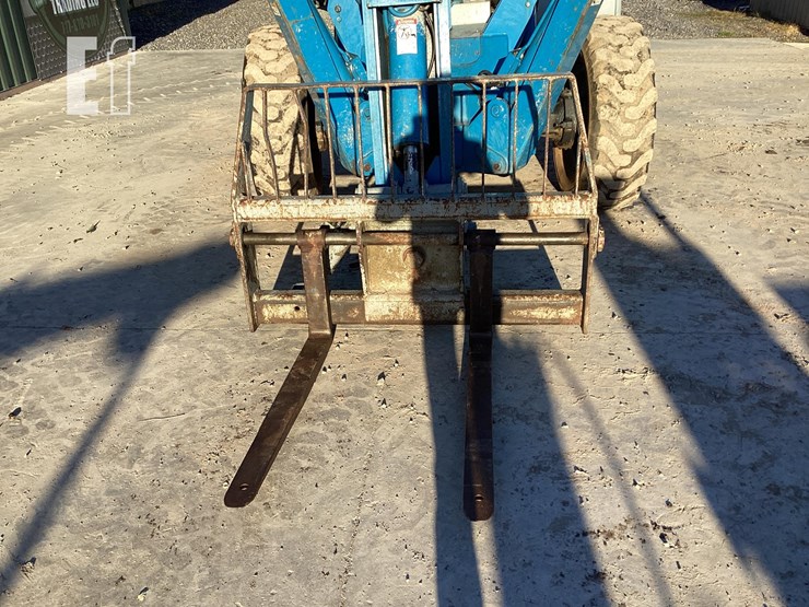 2006-genie-gth1056-image-9