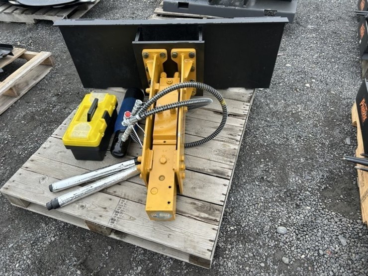 2025-pabreak-br120-hydraulic-breaker-image-1