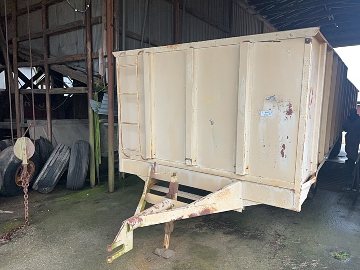 peanut-trailer,-single-axle-image-1