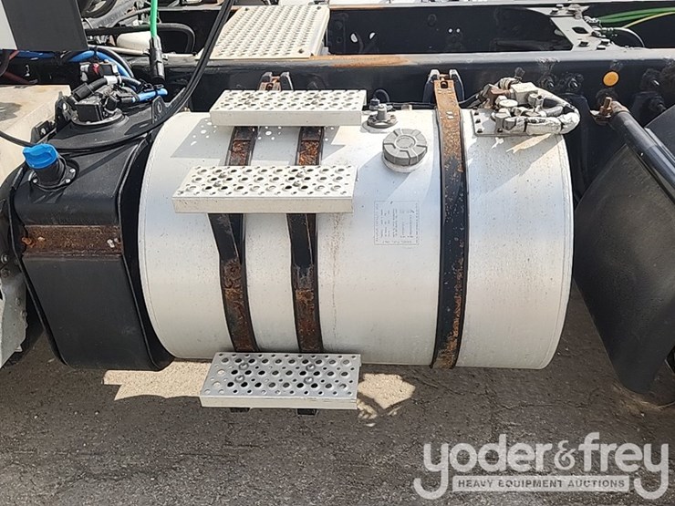 2021-international-rh613-image-22