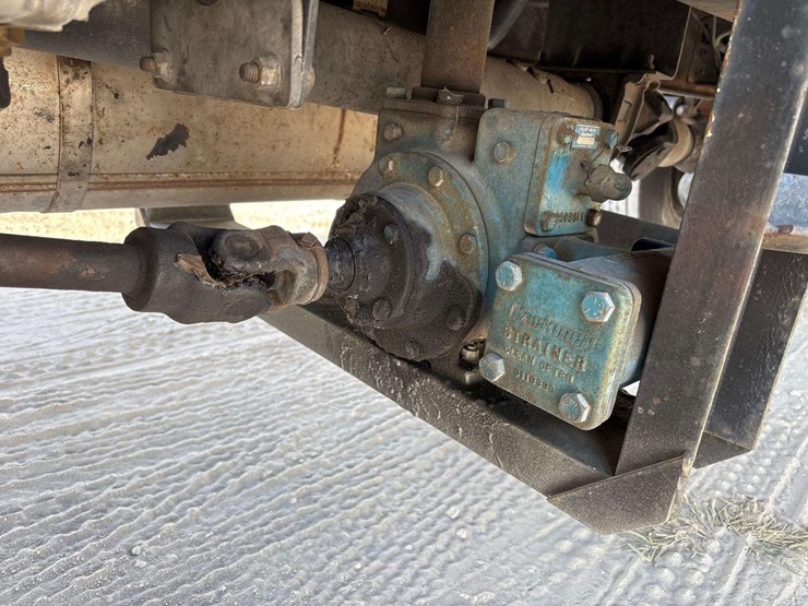 2006-international-durastar-4300-image-24