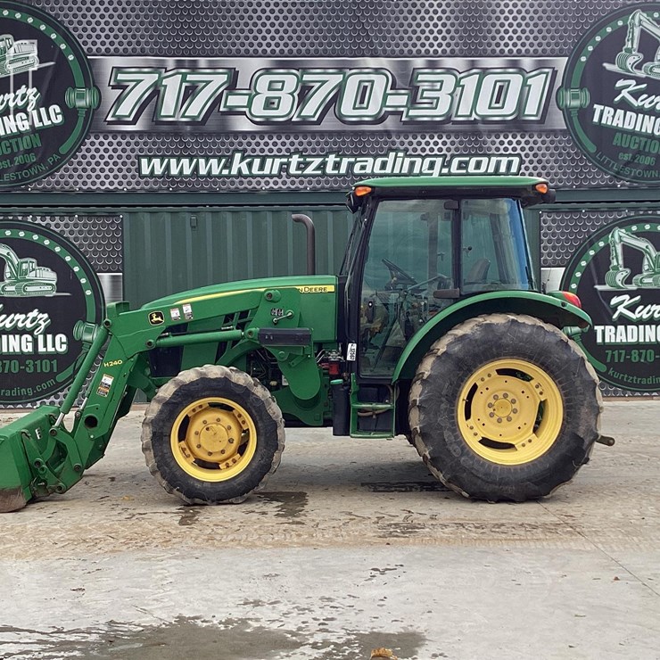 2014 JOHN DEERE 5100E