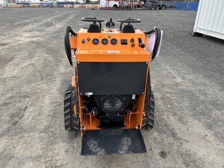 2025-arteer-qb-480-mini-compact-track-loader-image-4