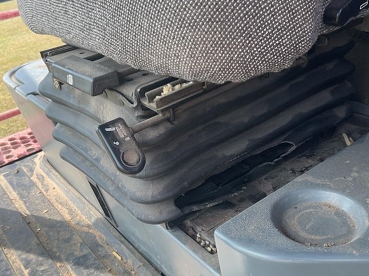 1997-case-ih-2188-image-31