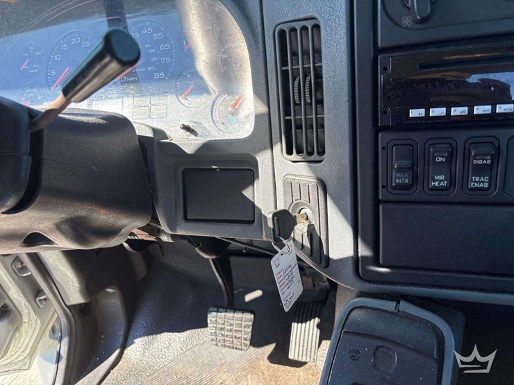 2006-international-durastar-4300-image-20